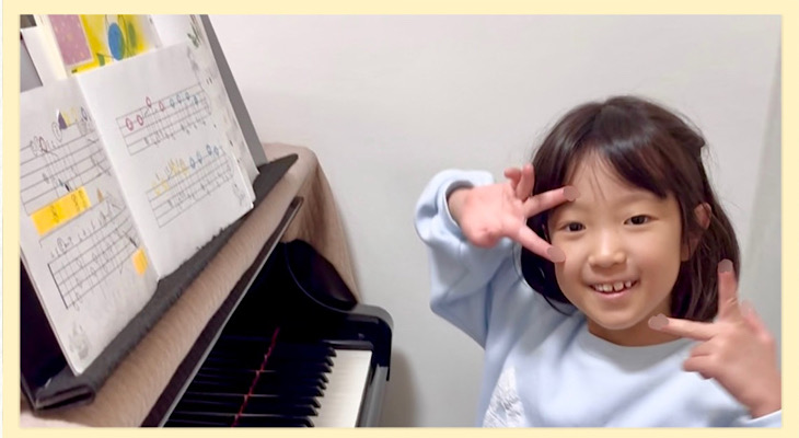 福岡市南区「Chikaピアノ教室」の幼児コースの女の子の写真